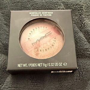 MAC Cosmetics Mineralize Skinfinish Highlighter - Smooth Merge